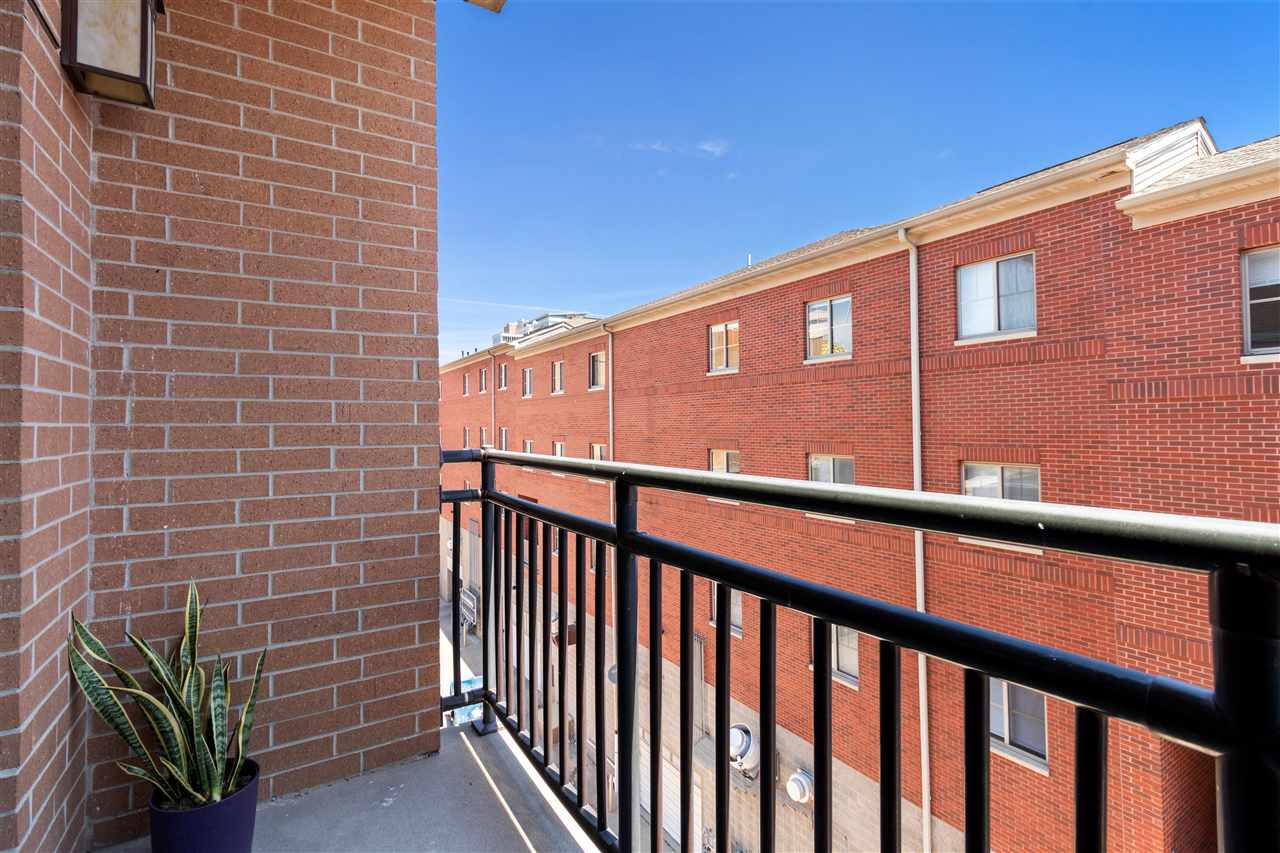 332 S Linn Street Unit: 314