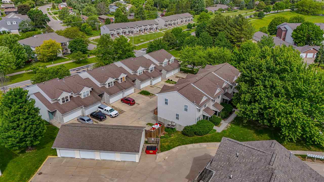 1003-1049 Scott Park Drive Unit: 13 Total Units