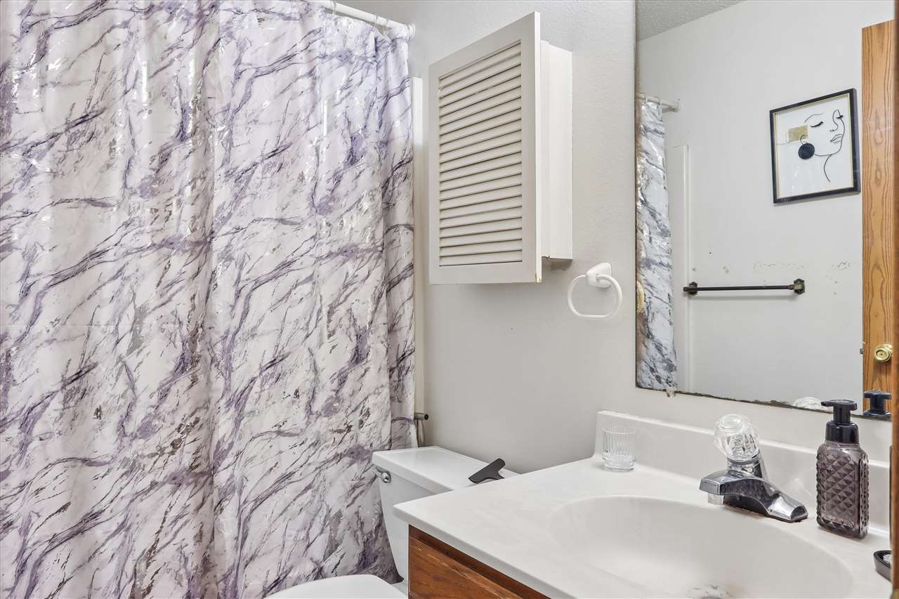 2635 Westwinds Drive Unit: 5