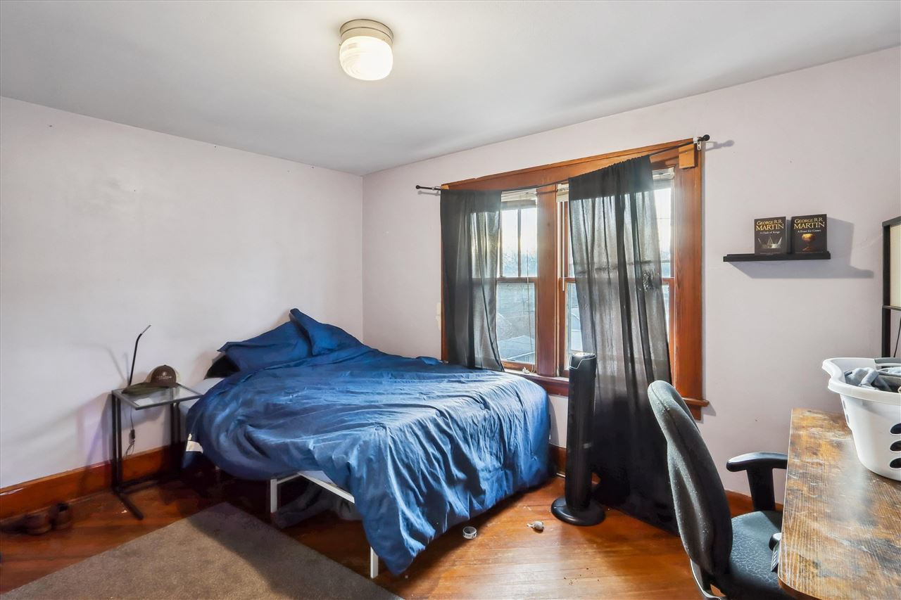 727 N Dodge Street