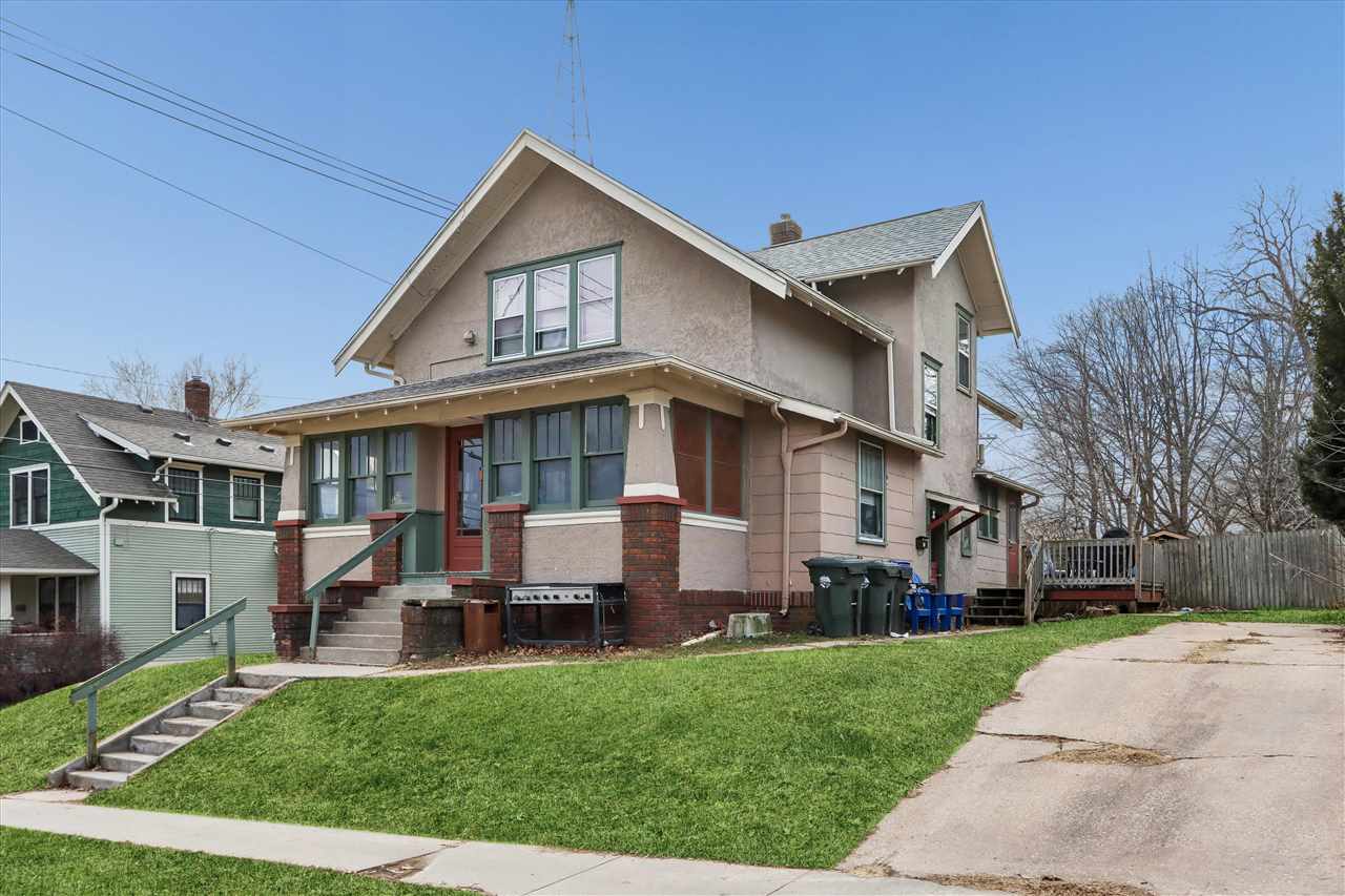 727 N Dodge Street