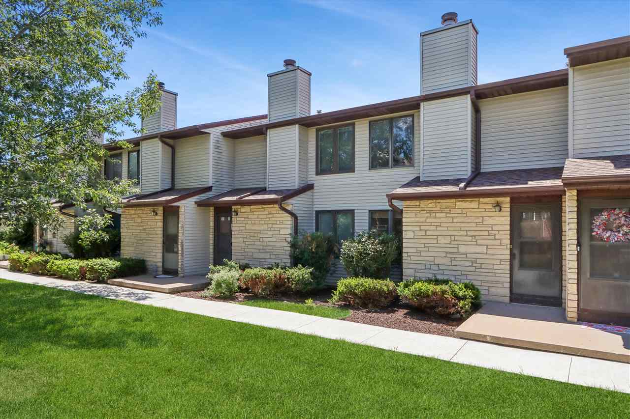 1144 Mormon Trek Boulevard