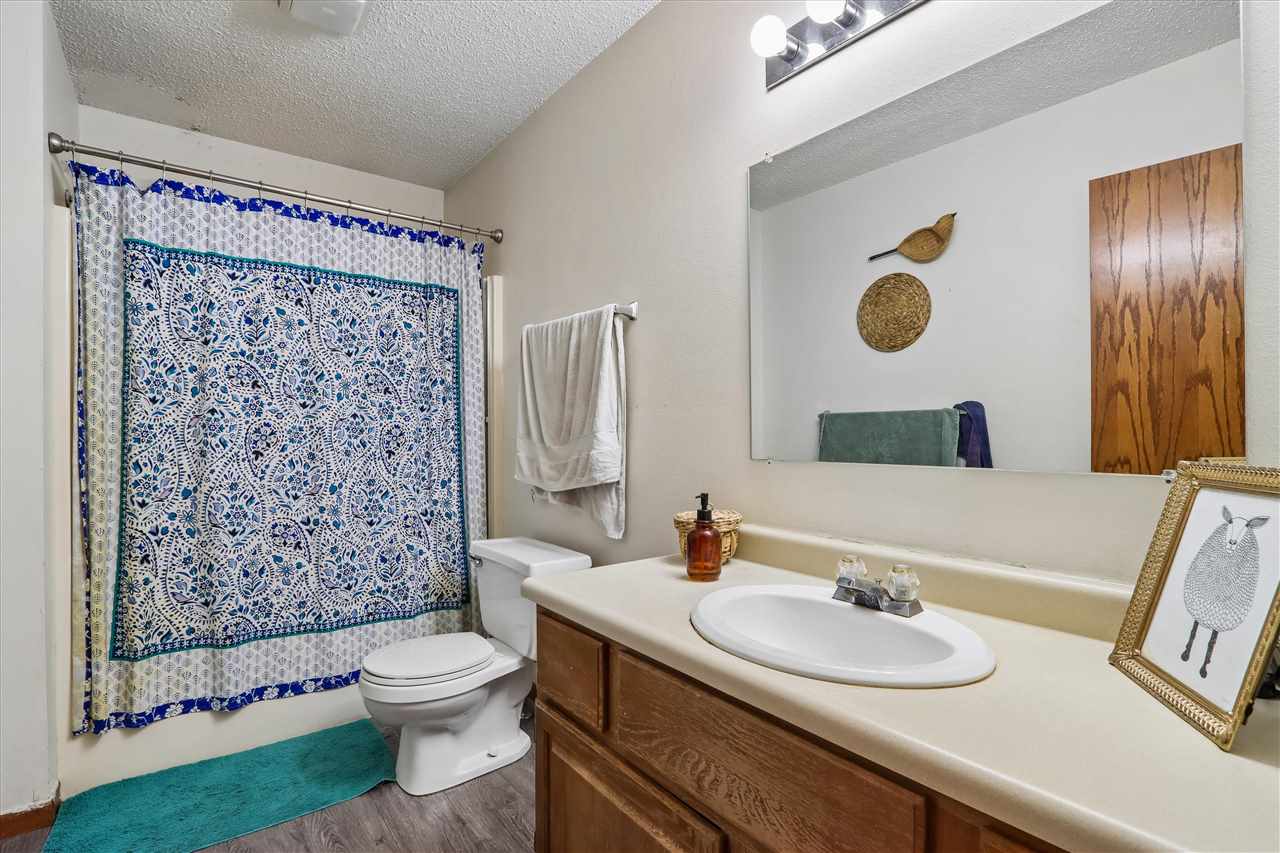 1144 Mormon Trek Boulevard