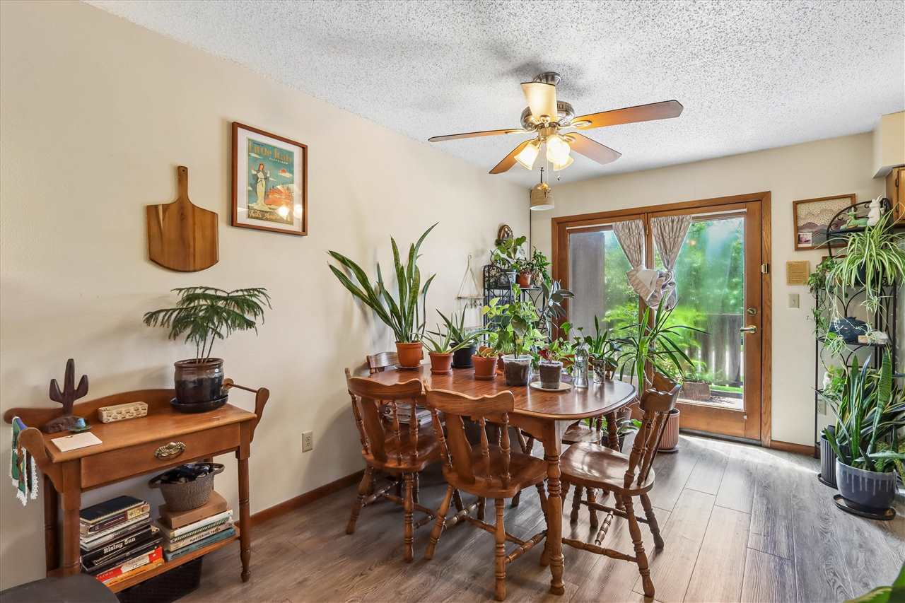 1144 Mormon Trek Boulevard
