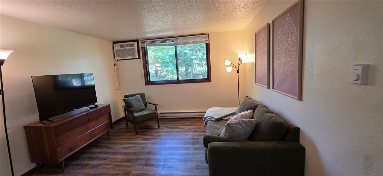 812 Benton Drive #14 Unit: 814 Benton Drive #14