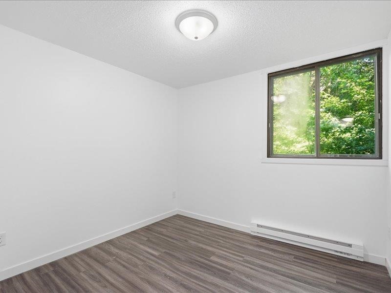 812 Benton Drive #14 Unit: 814 Benton Drive #14