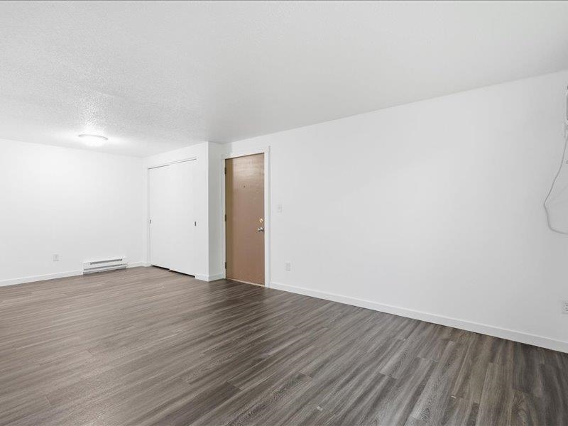 812 Benton Drive #14 Unit: 814 Benton Drive #14