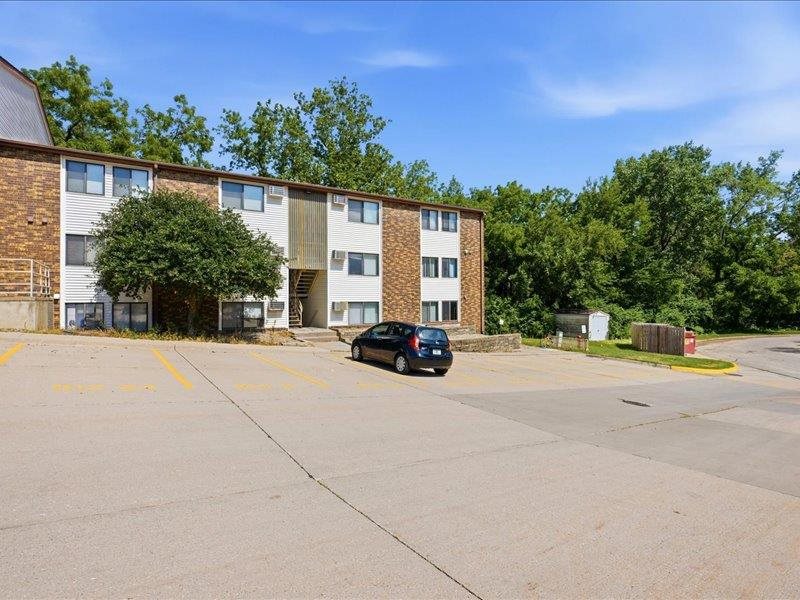 812 Benton Drive #14 Unit: 814 Benton Drive #14