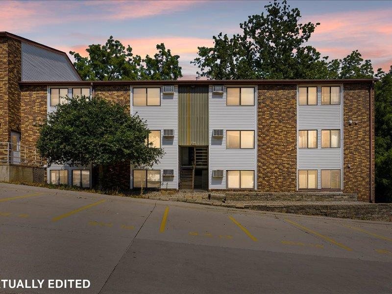 812 Benton Drive #14 Unit: 814 Benton Drive #14