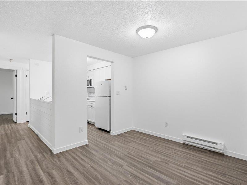 812 Benton Drive #14 Unit: 814 Benton Drive #14
