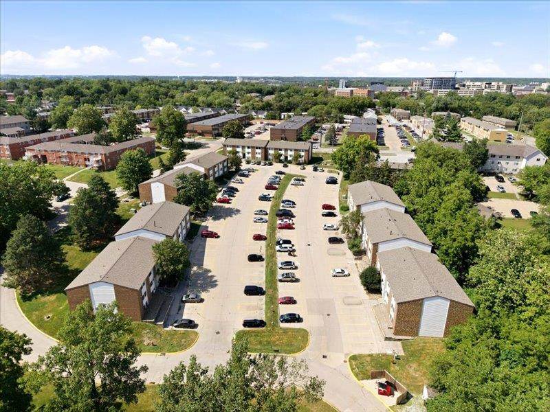 812 Benton Drive #14 Unit: 814 Benton Drive #14