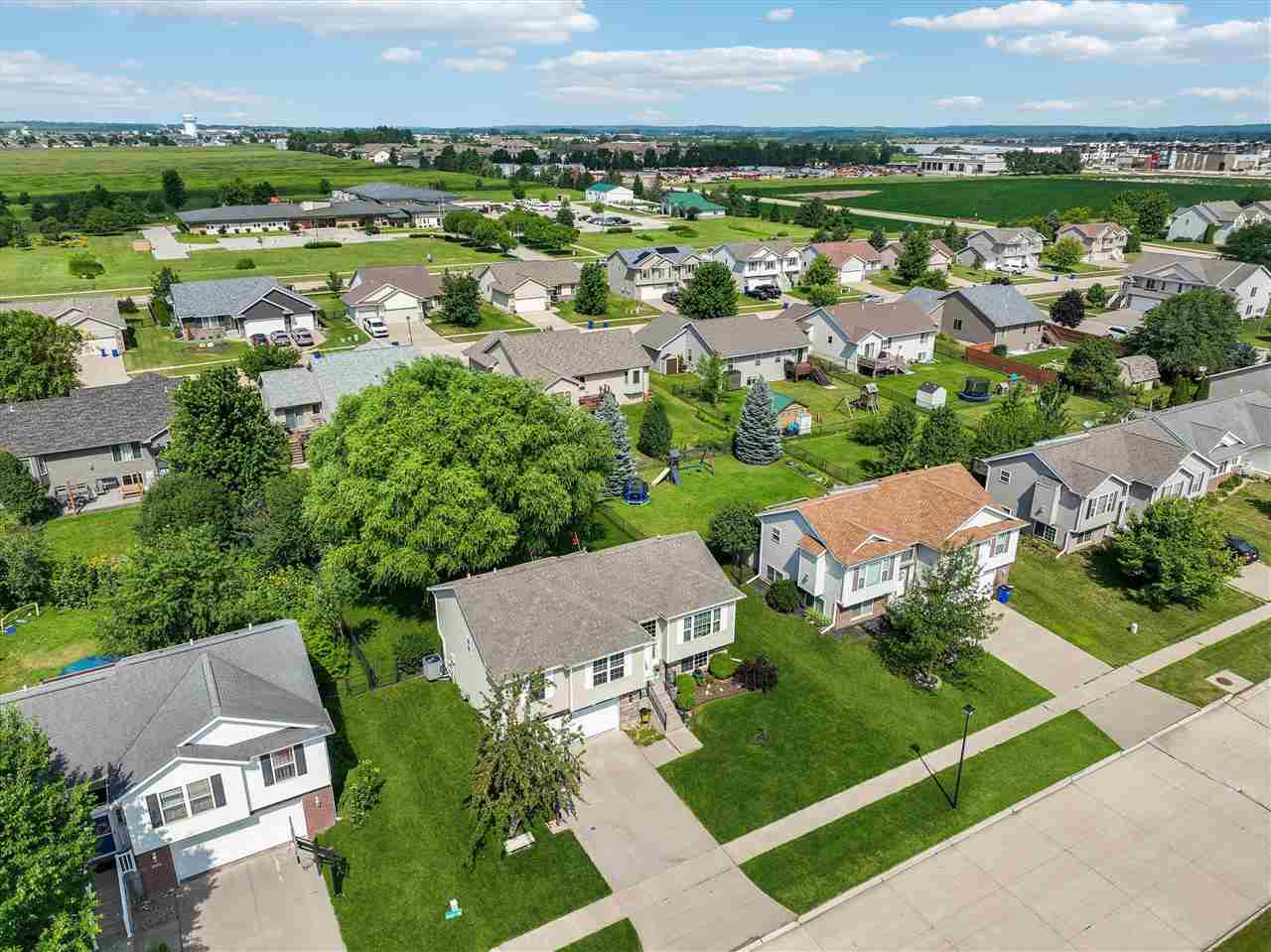 235 N McKenzie Ln