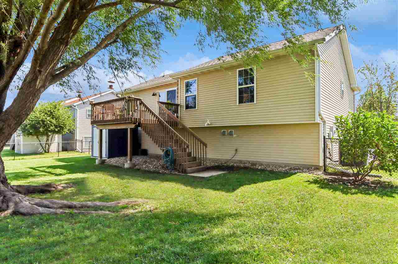 235 N McKenzie Ln