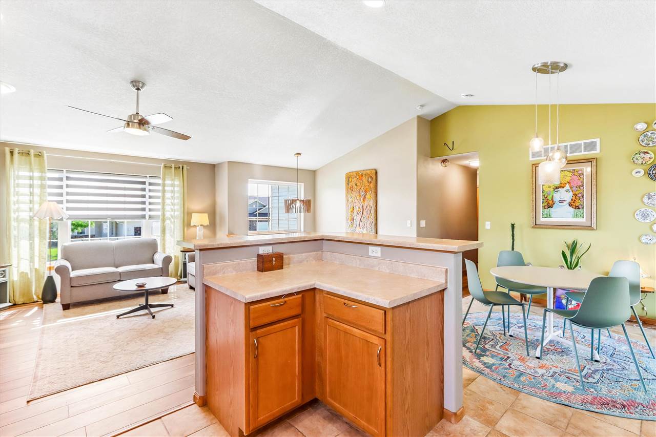 235 N McKenzie Ln