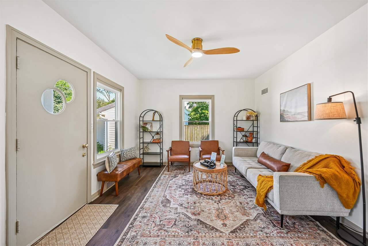 6 Kirkwood Circle