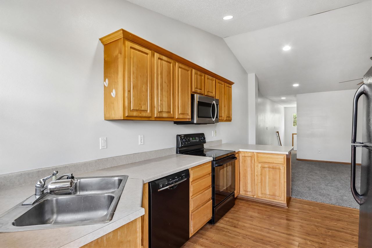 1405 Hayden Lane