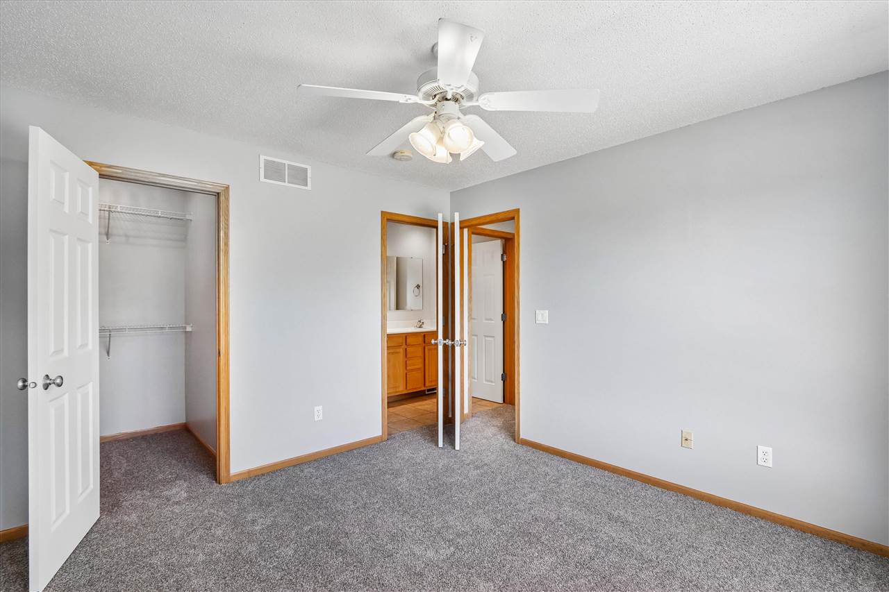 1405 Hayden Lane