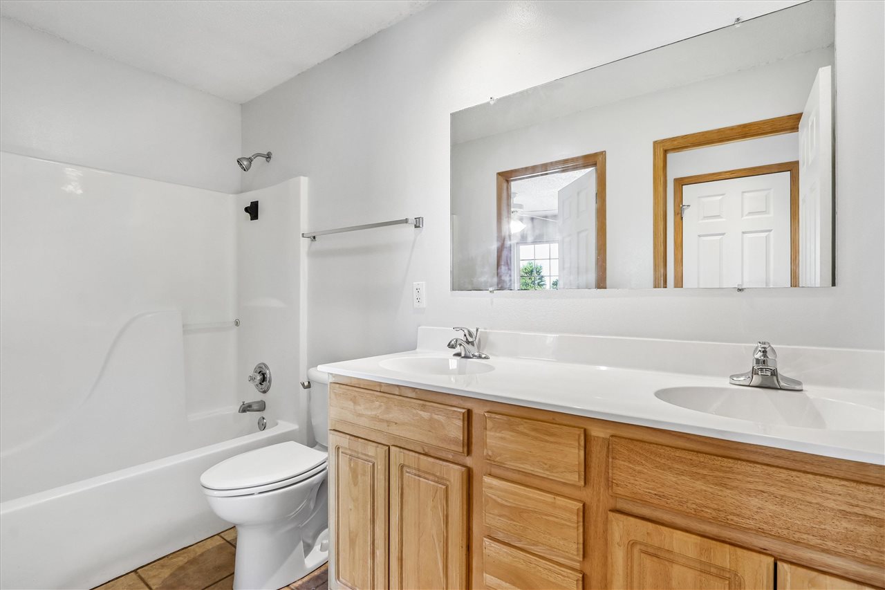 1405 Hayden Lane