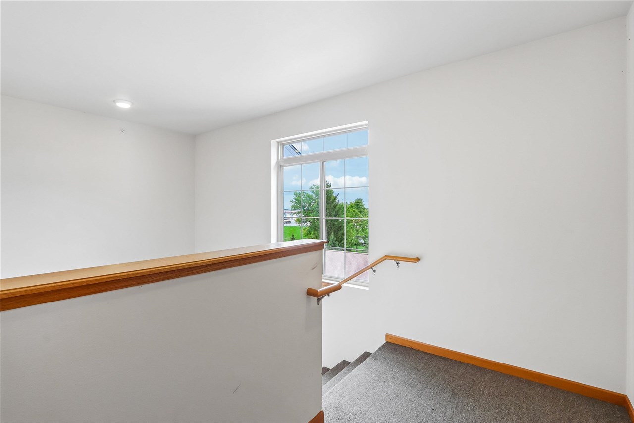 460 Cameron Way Unit: 101-306