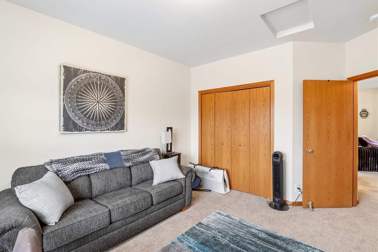 460 Cameron Way Unit: 101-306