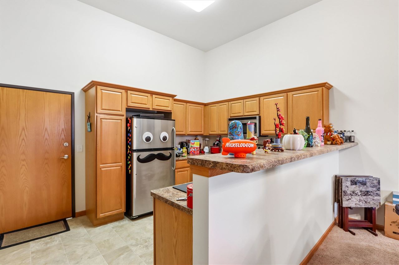 460 Cameron Way Unit: 101-306