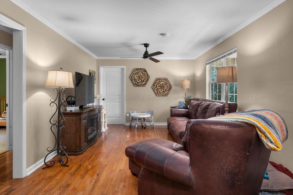 78 JOE BRACKETT Rd