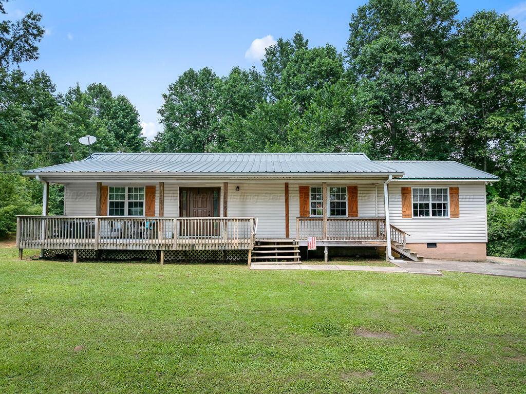 78 JOE BRACKETT Rd
