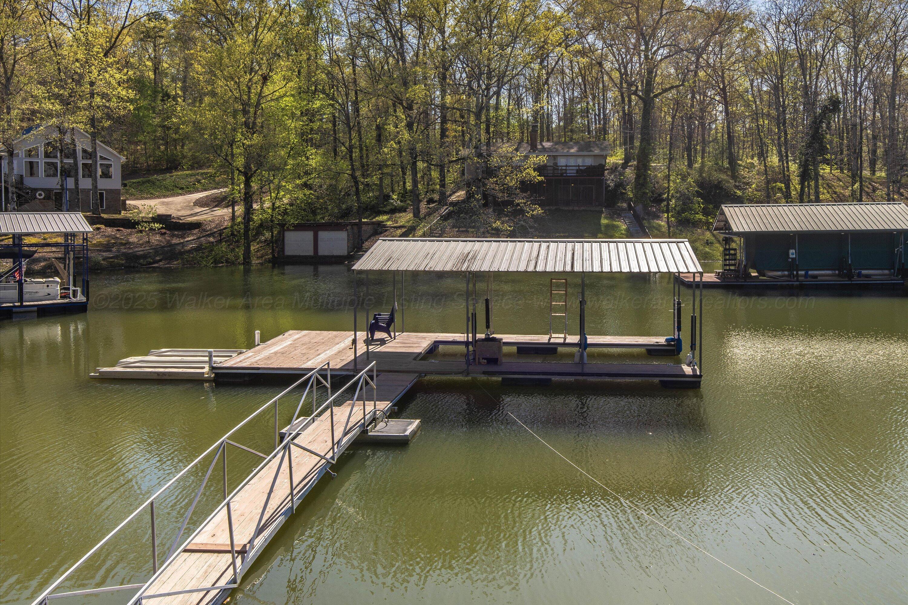 1221 OLD DUNCAN BRIDGE Rd