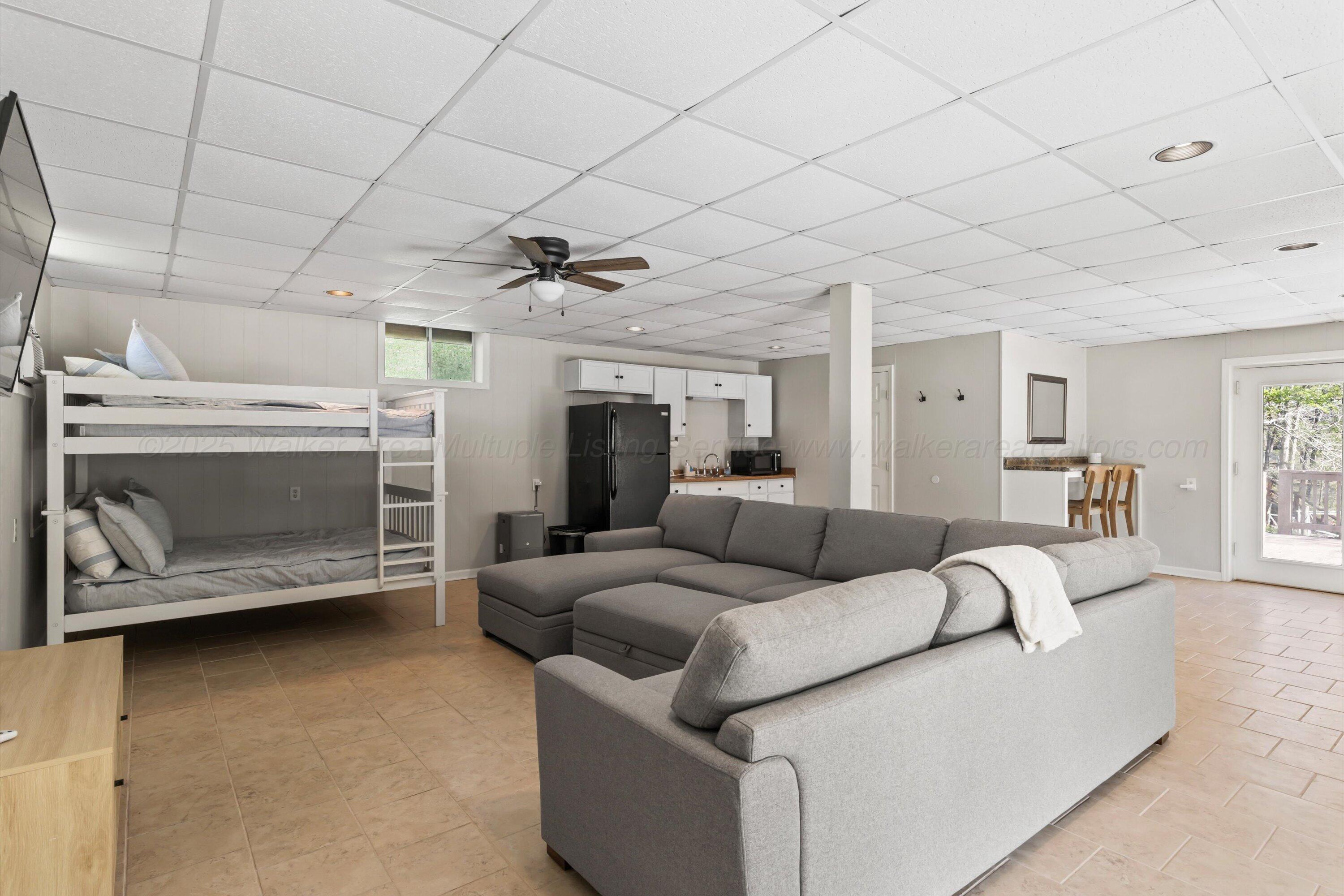 1221 OLD DUNCAN BRIDGE Rd