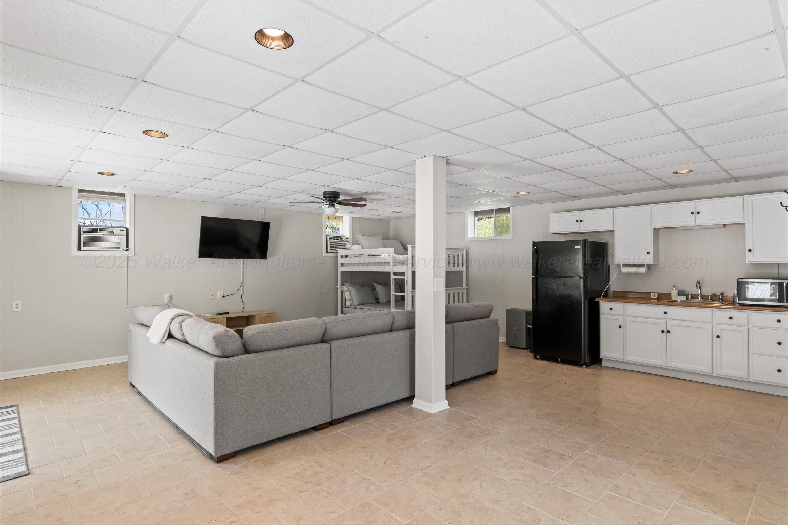 1221 OLD DUNCAN BRIDGE Rd