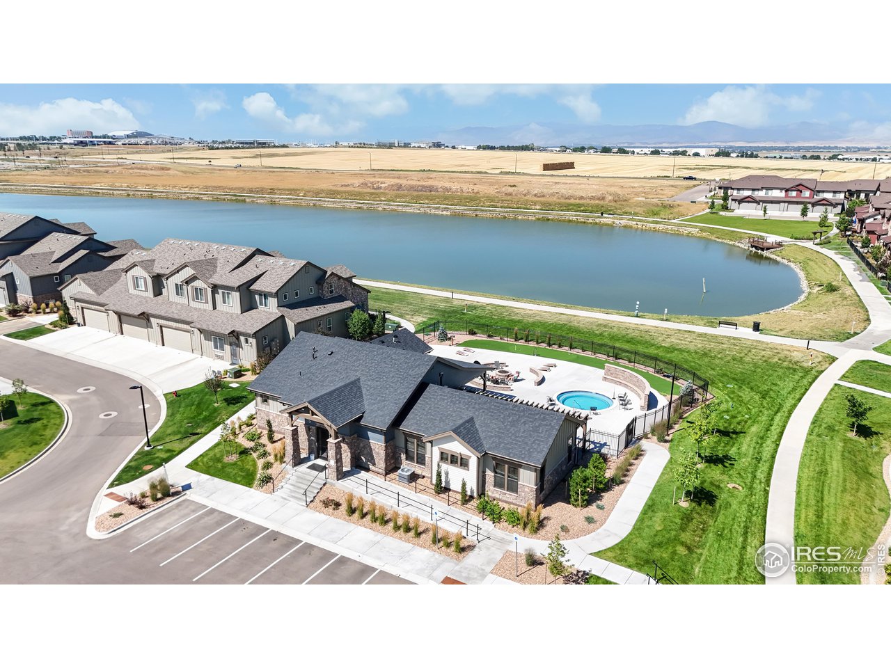 6328 Pumpkin Ridge Dr 1