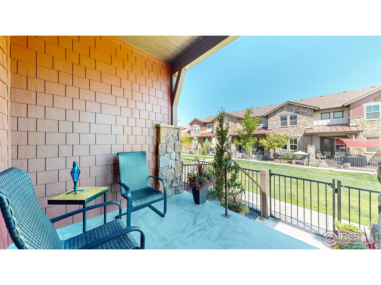 6328 Pumpkin Ridge Dr 1