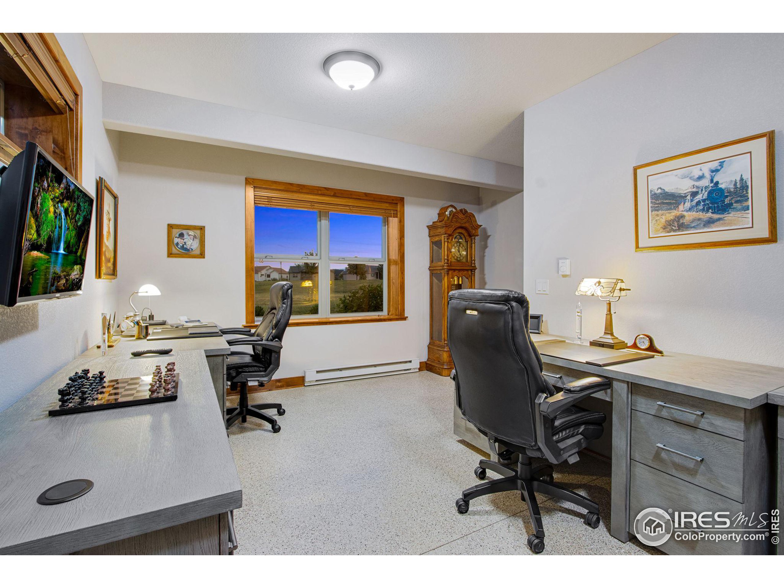 927 Prism Cactus Cir