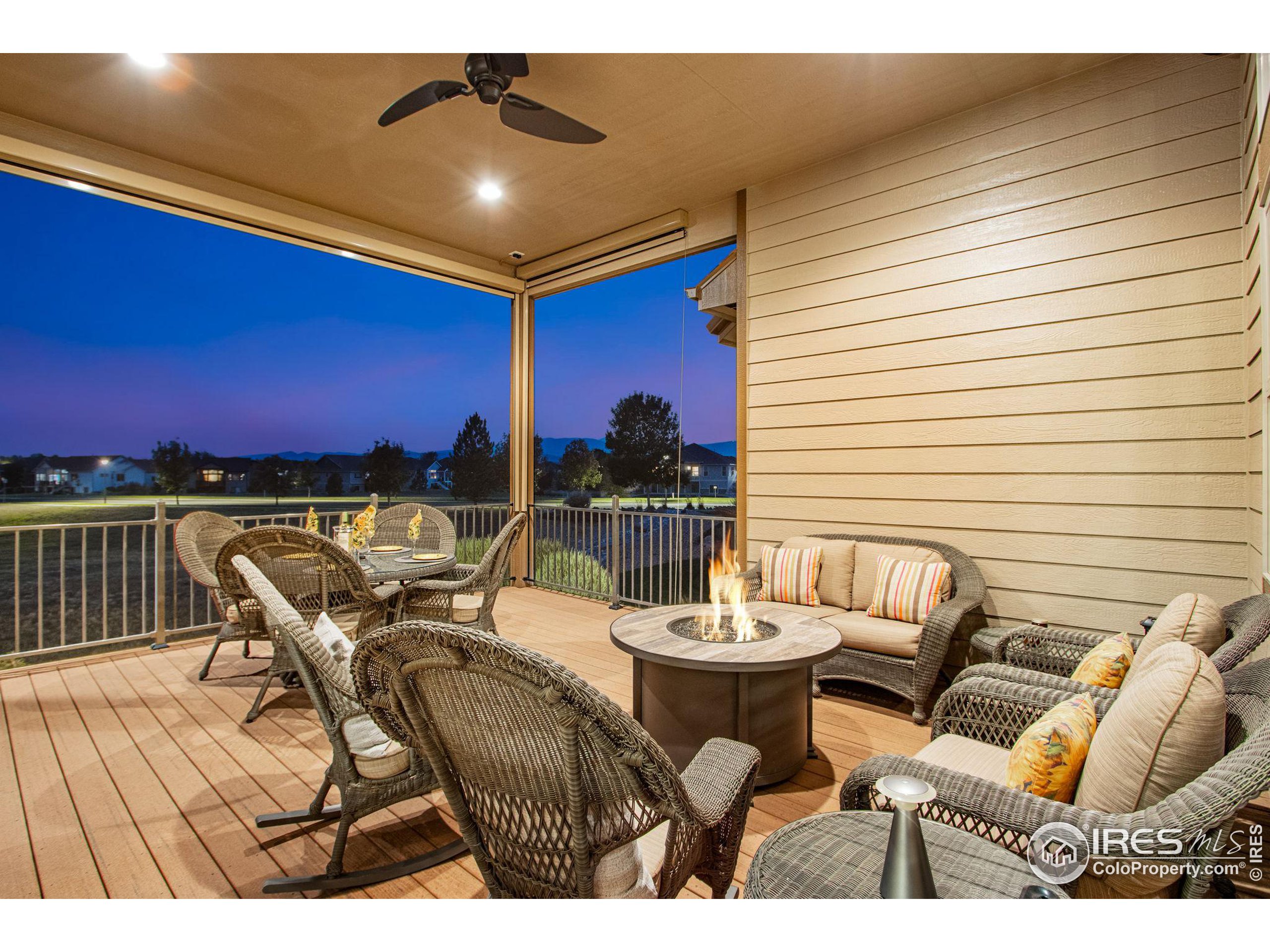 927 Prism Cactus Cir