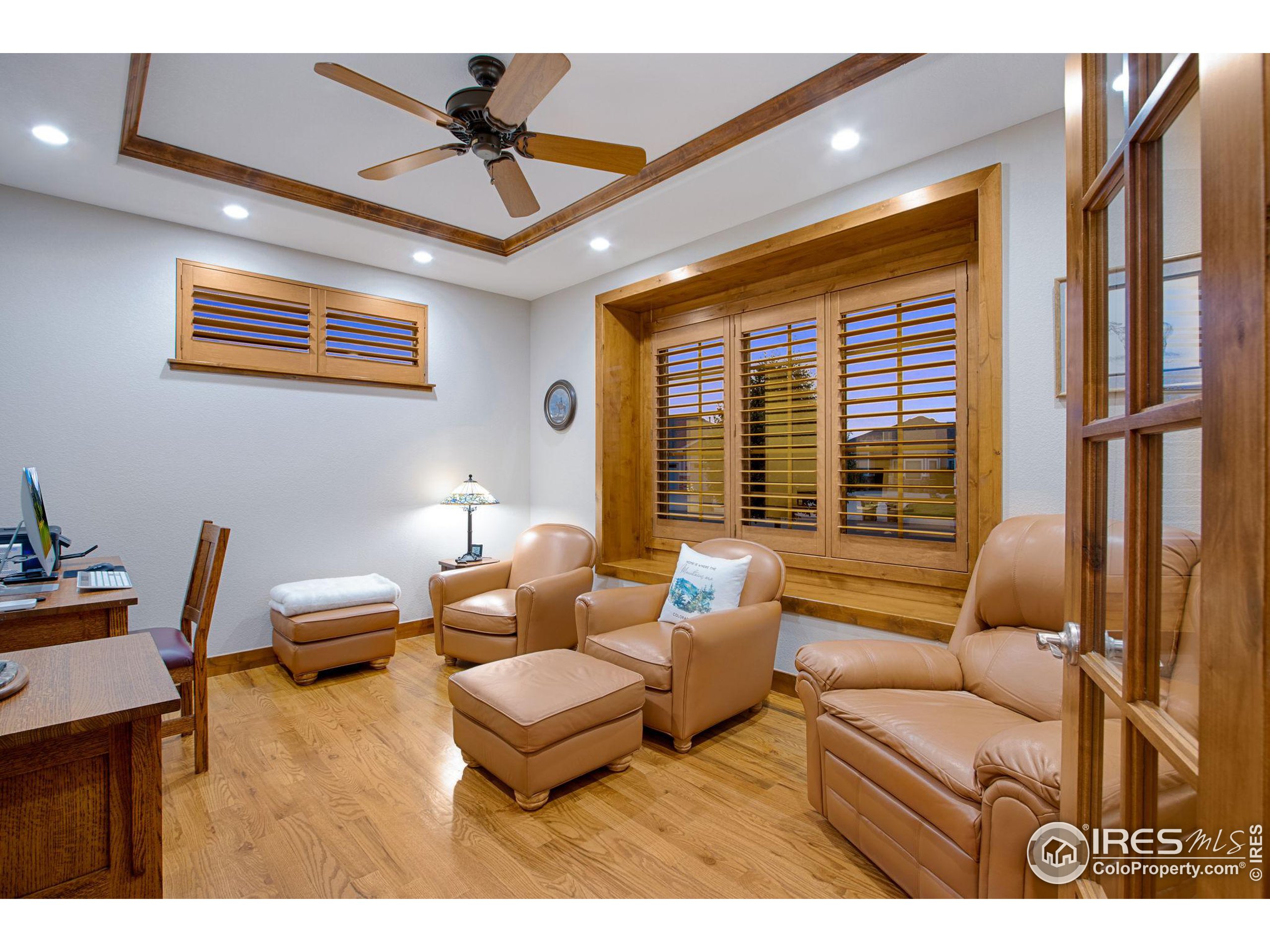 927 Prism Cactus Cir