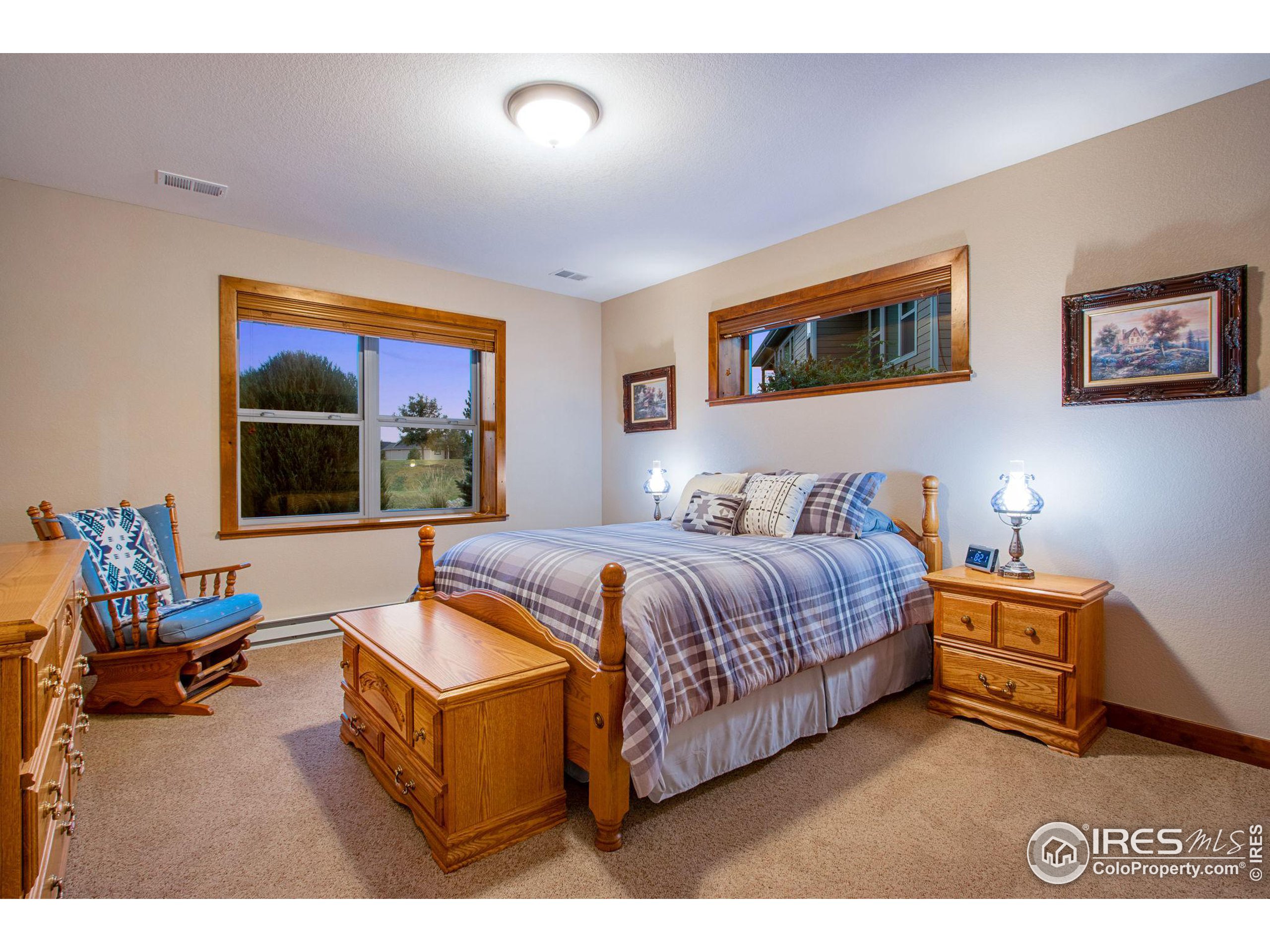 927 Prism Cactus Cir