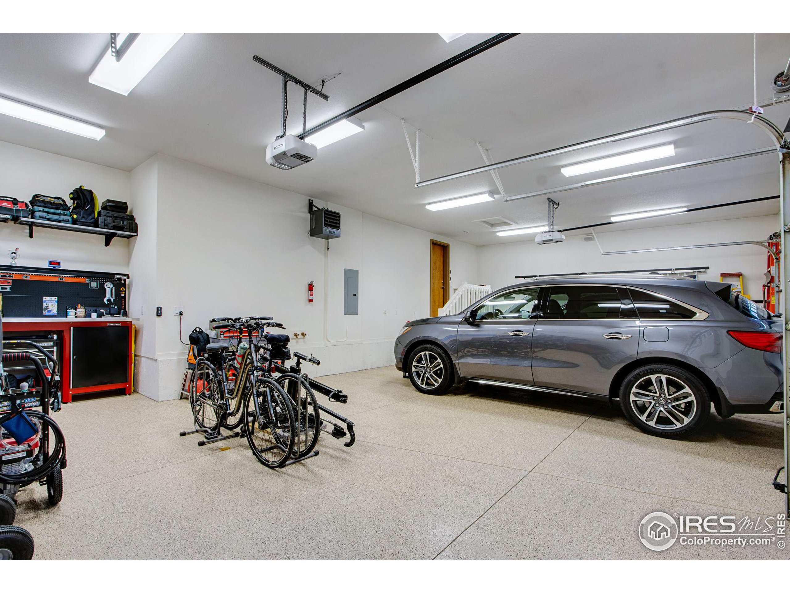 927 Prism Cactus Cir