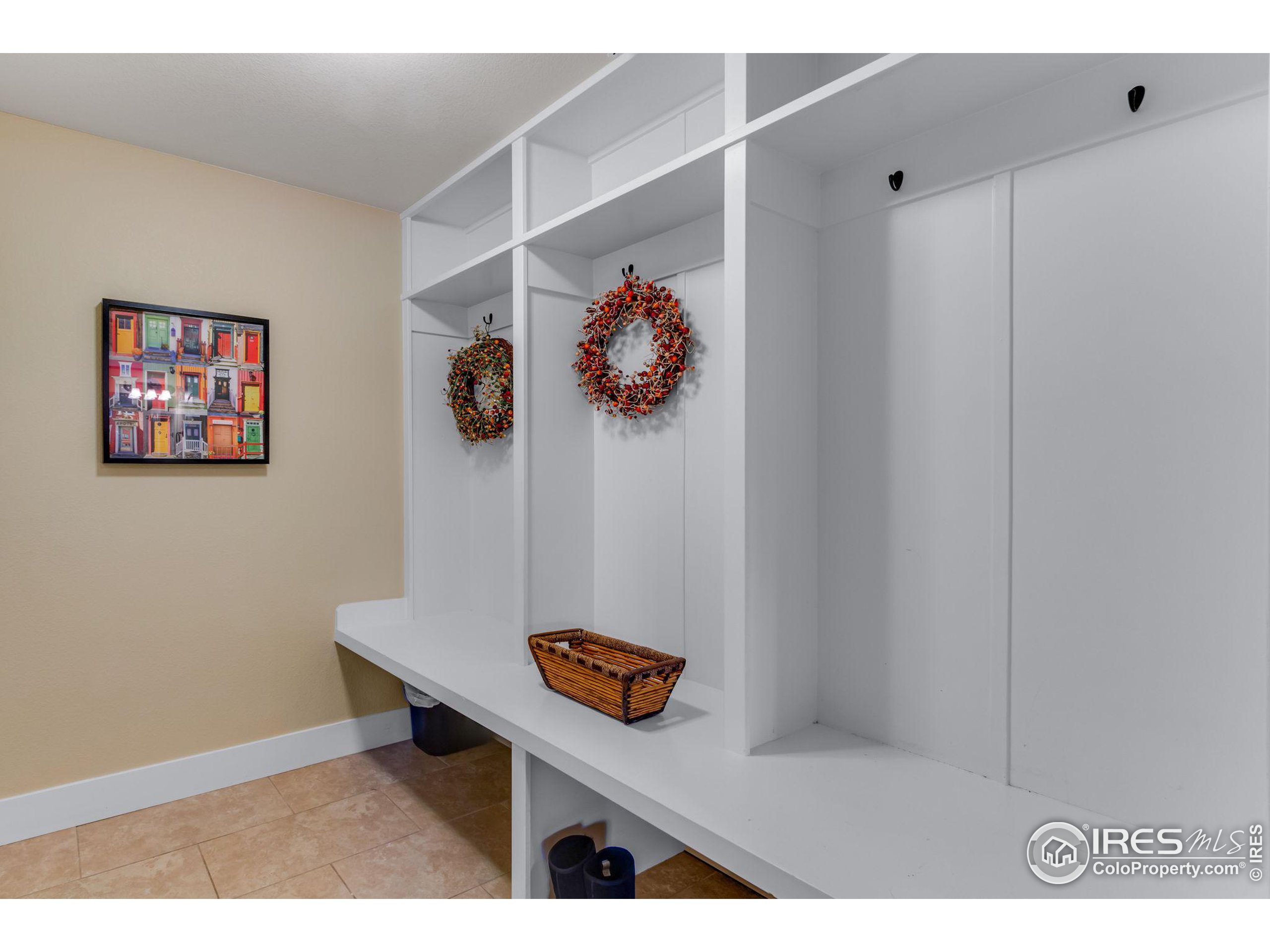 5850 Dripping Rock Ln C-105