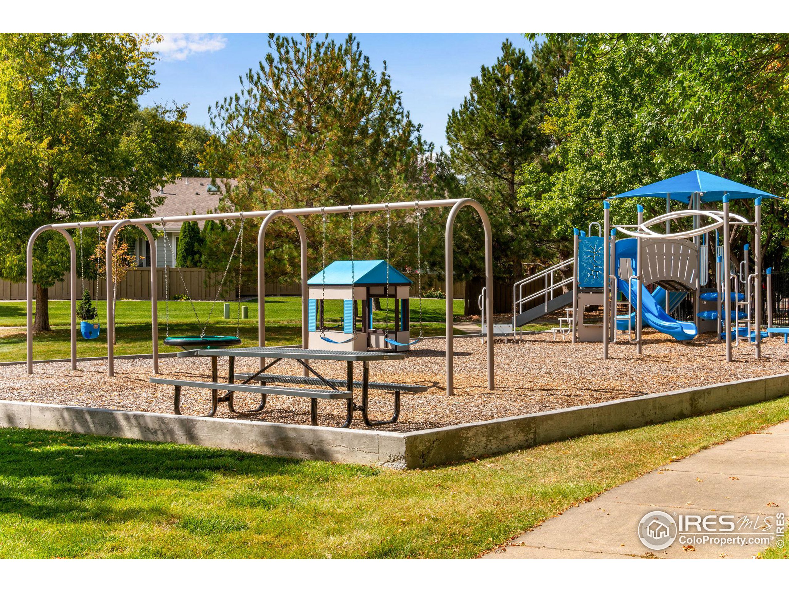 5850 Dripping Rock Ln C-105