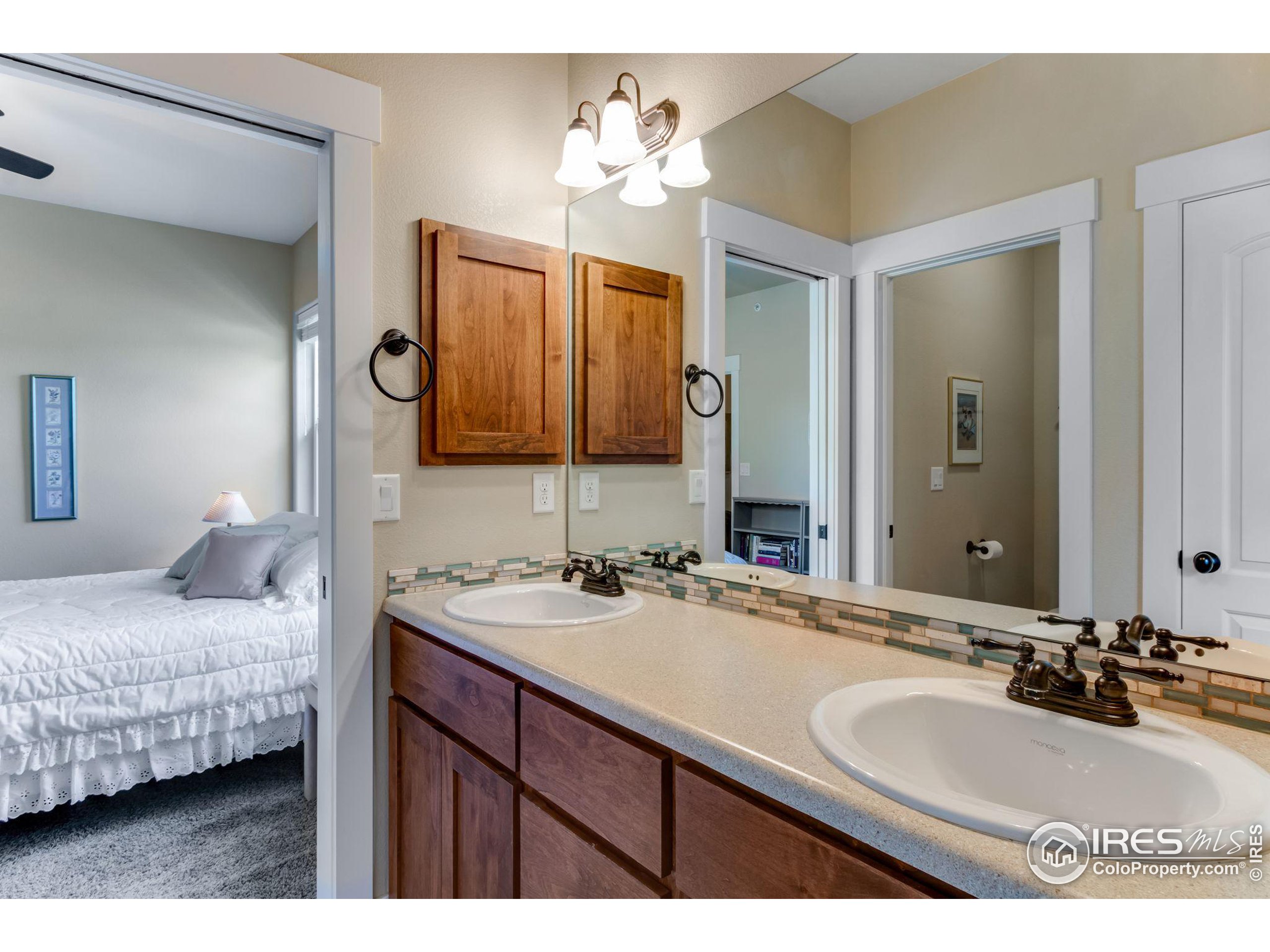 5850 Dripping Rock Ln C-105