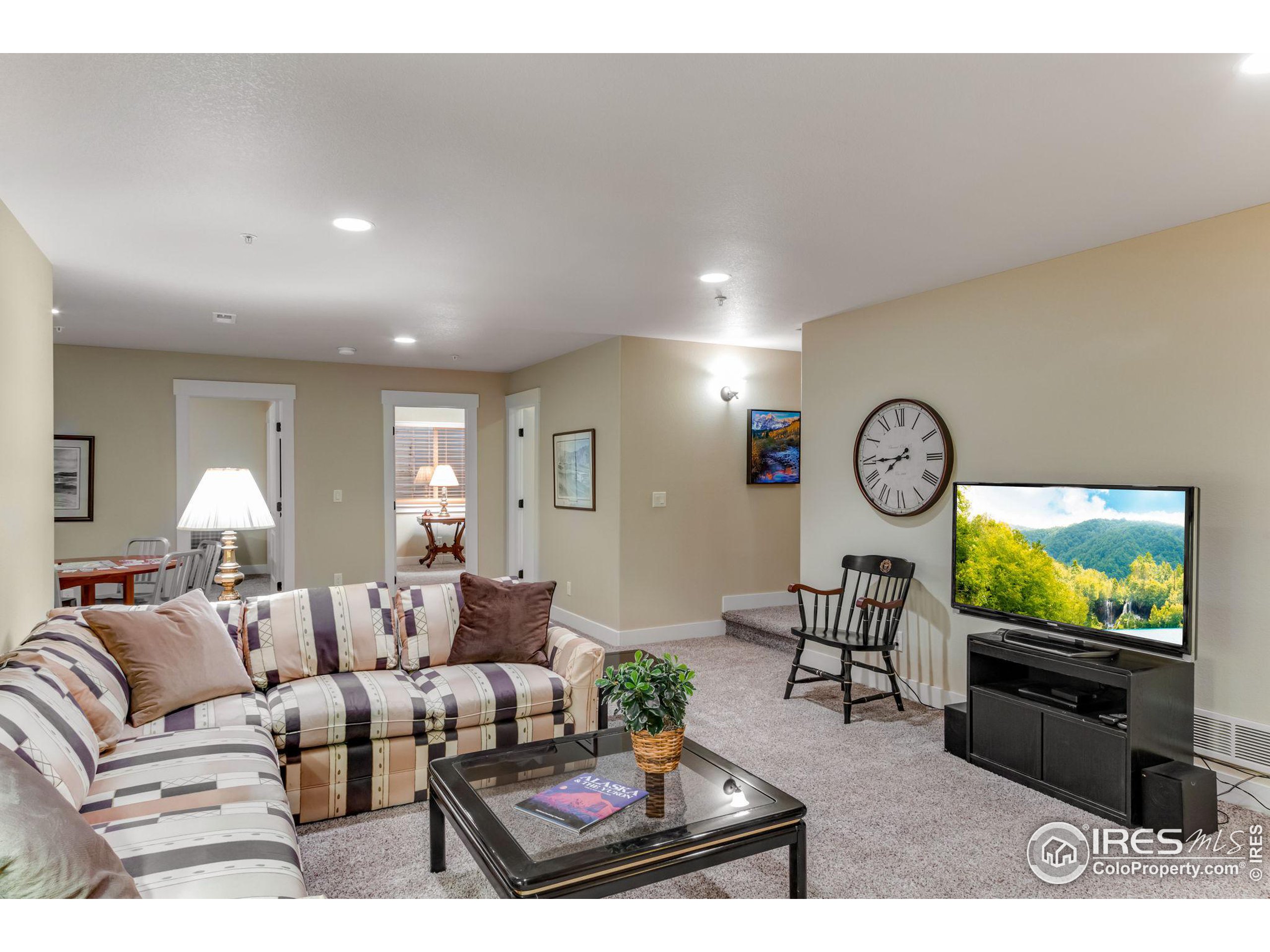 5850 Dripping Rock Ln C-105