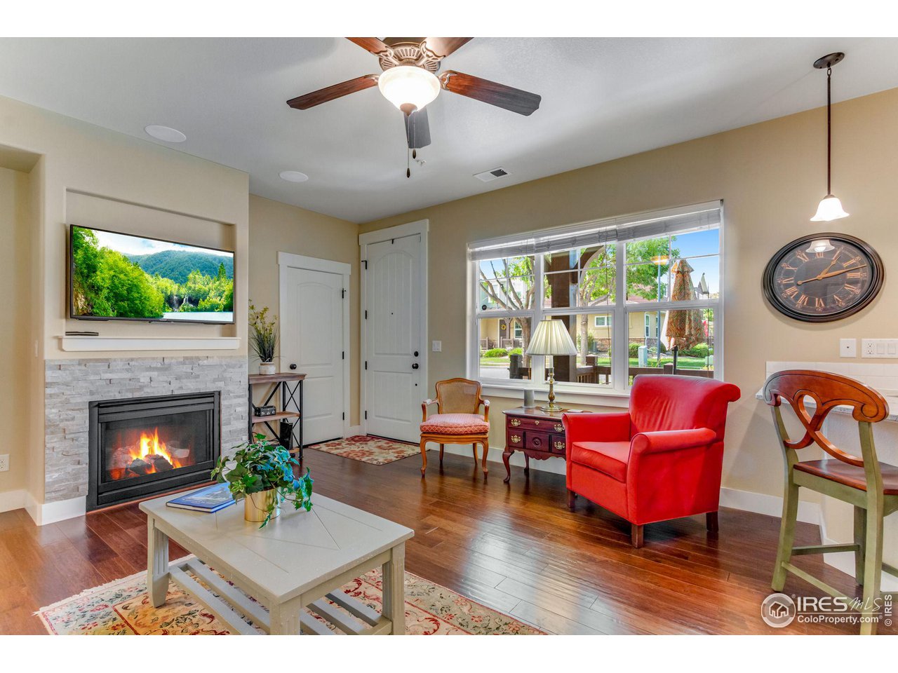 5850 Dripping Rock Ln C-105