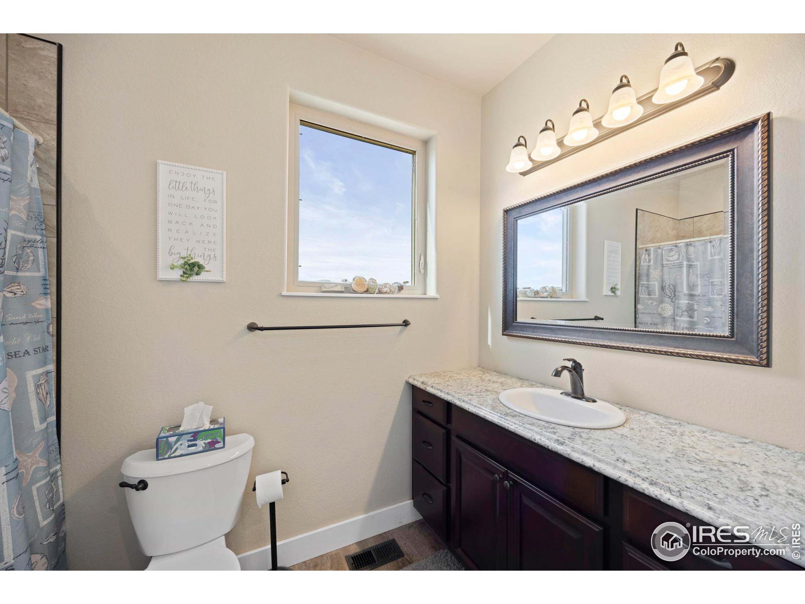 1644 Scenic Valley Dr