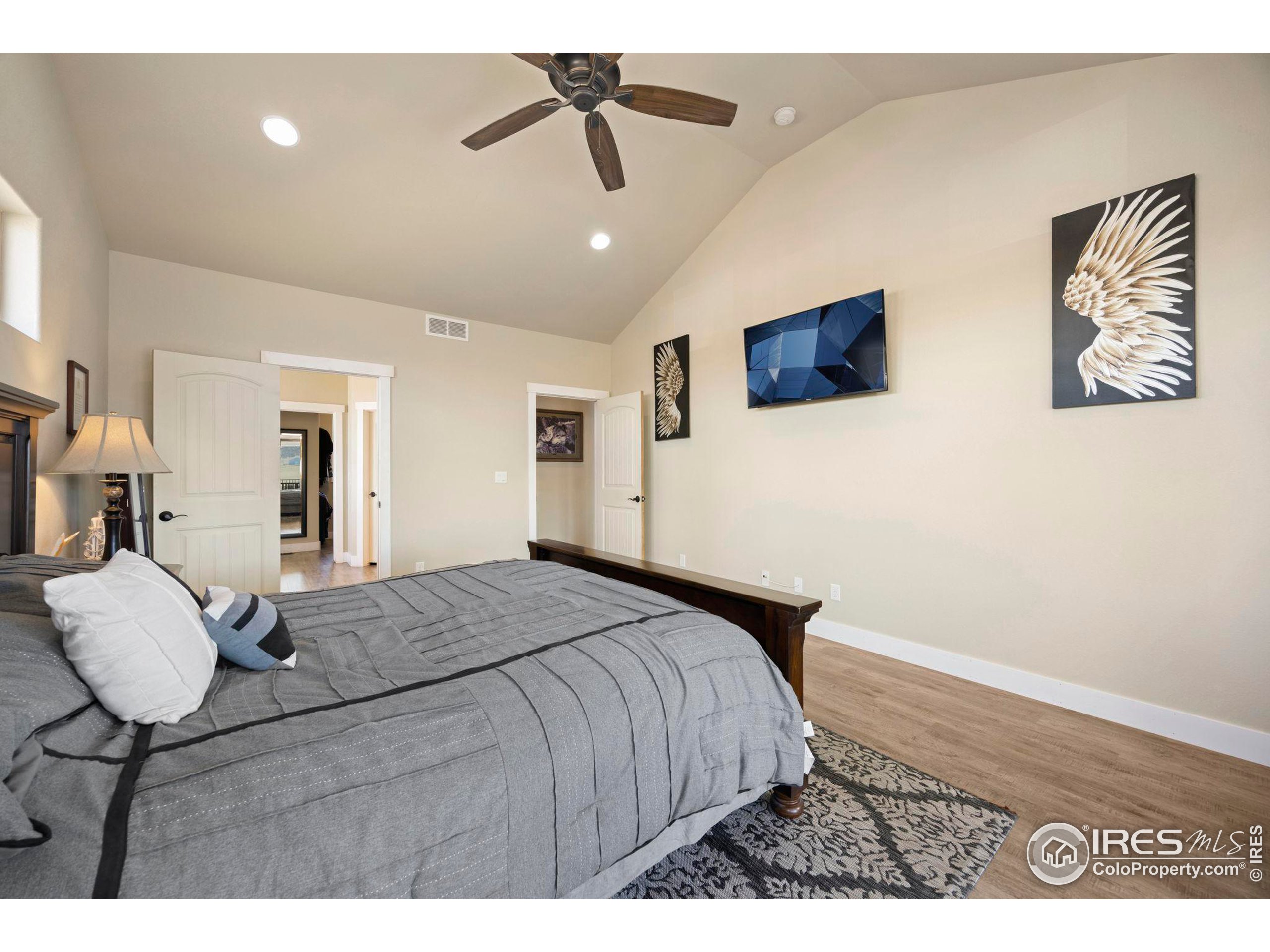 1644 Scenic Valley Dr