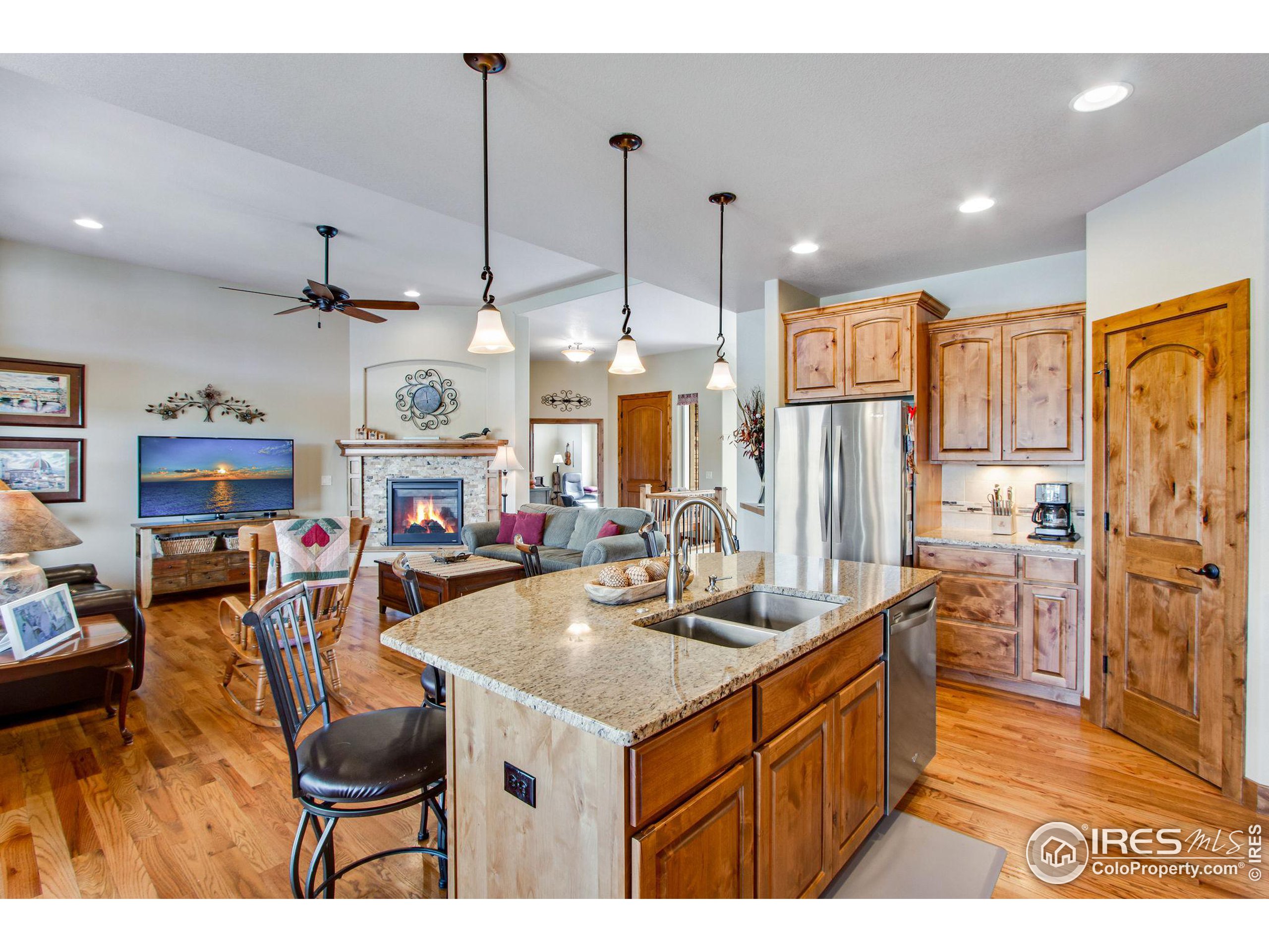 3577 Peruvian Torch Dr