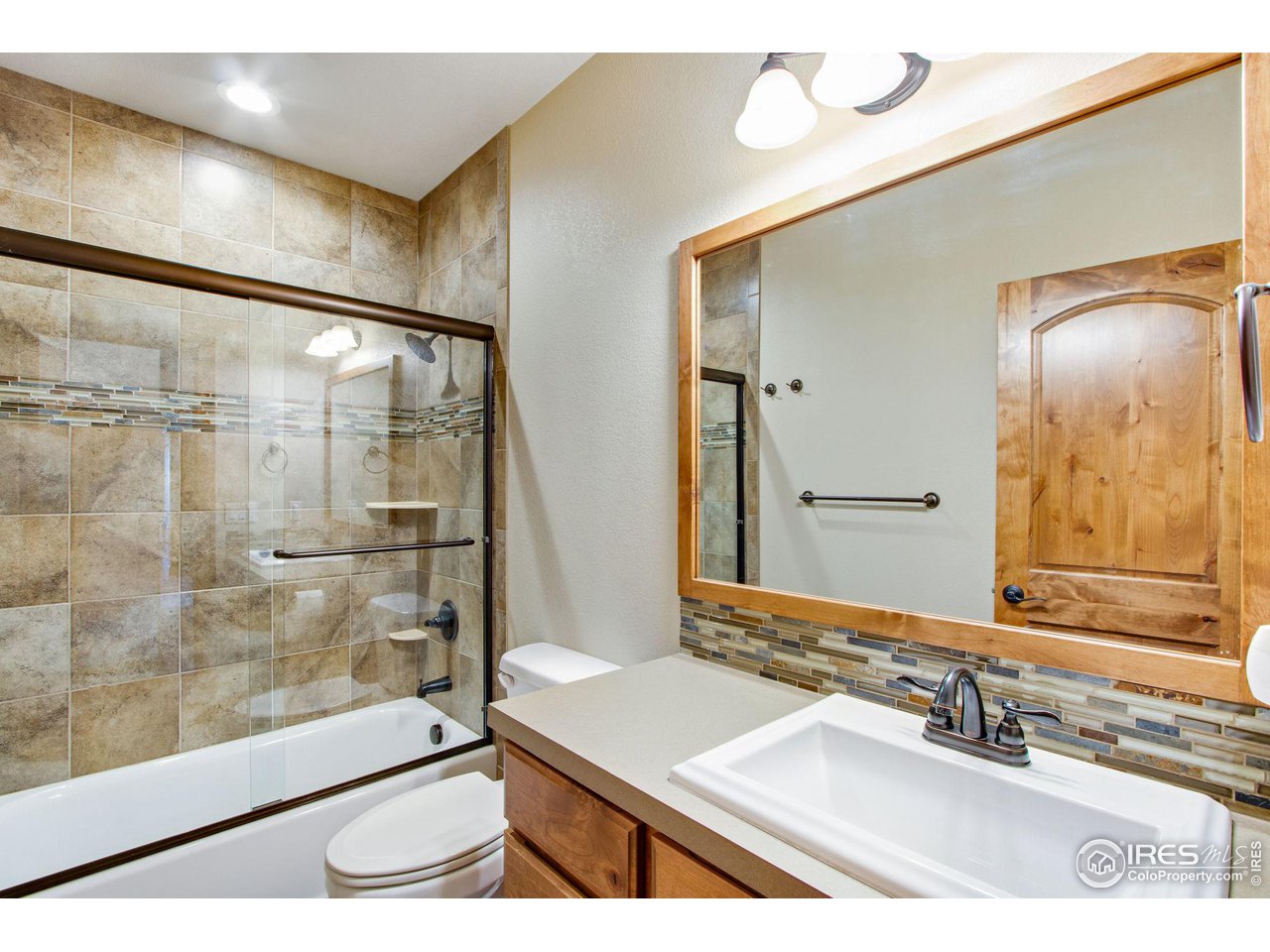 3577 Peruvian Torch Dr