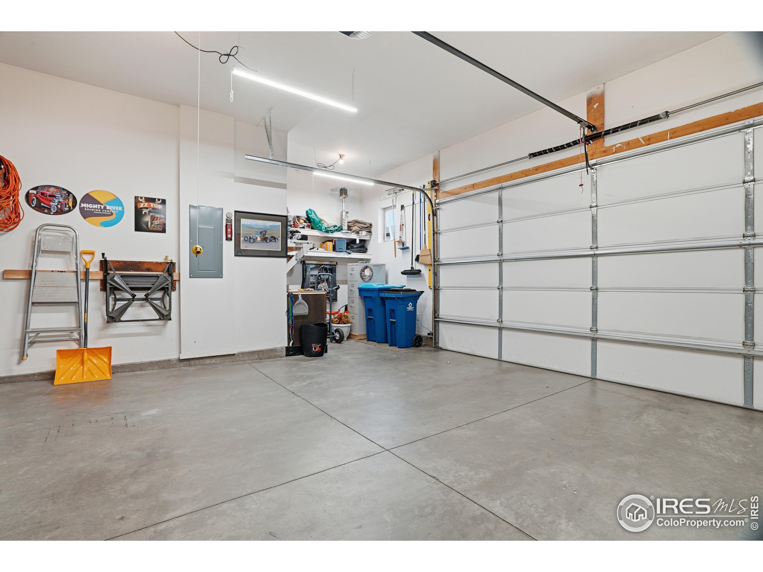 6328 Pumpkin Ridge Dr 1