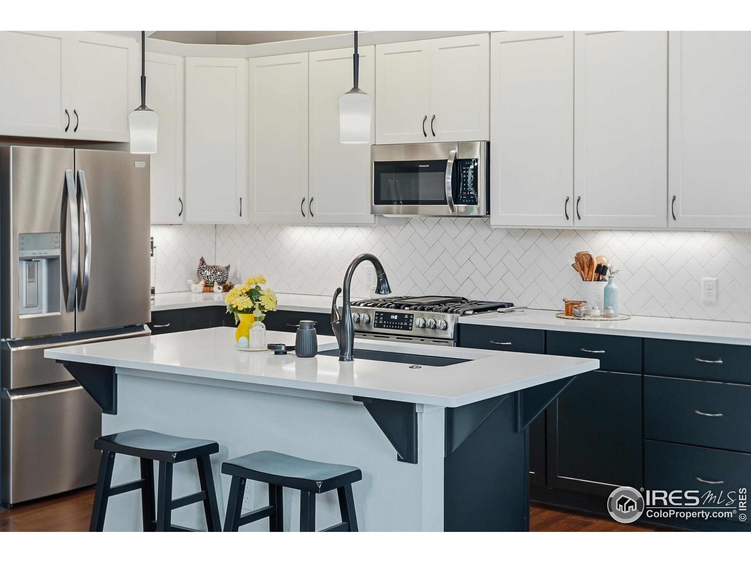 6328 Pumpkin Ridge Dr 1