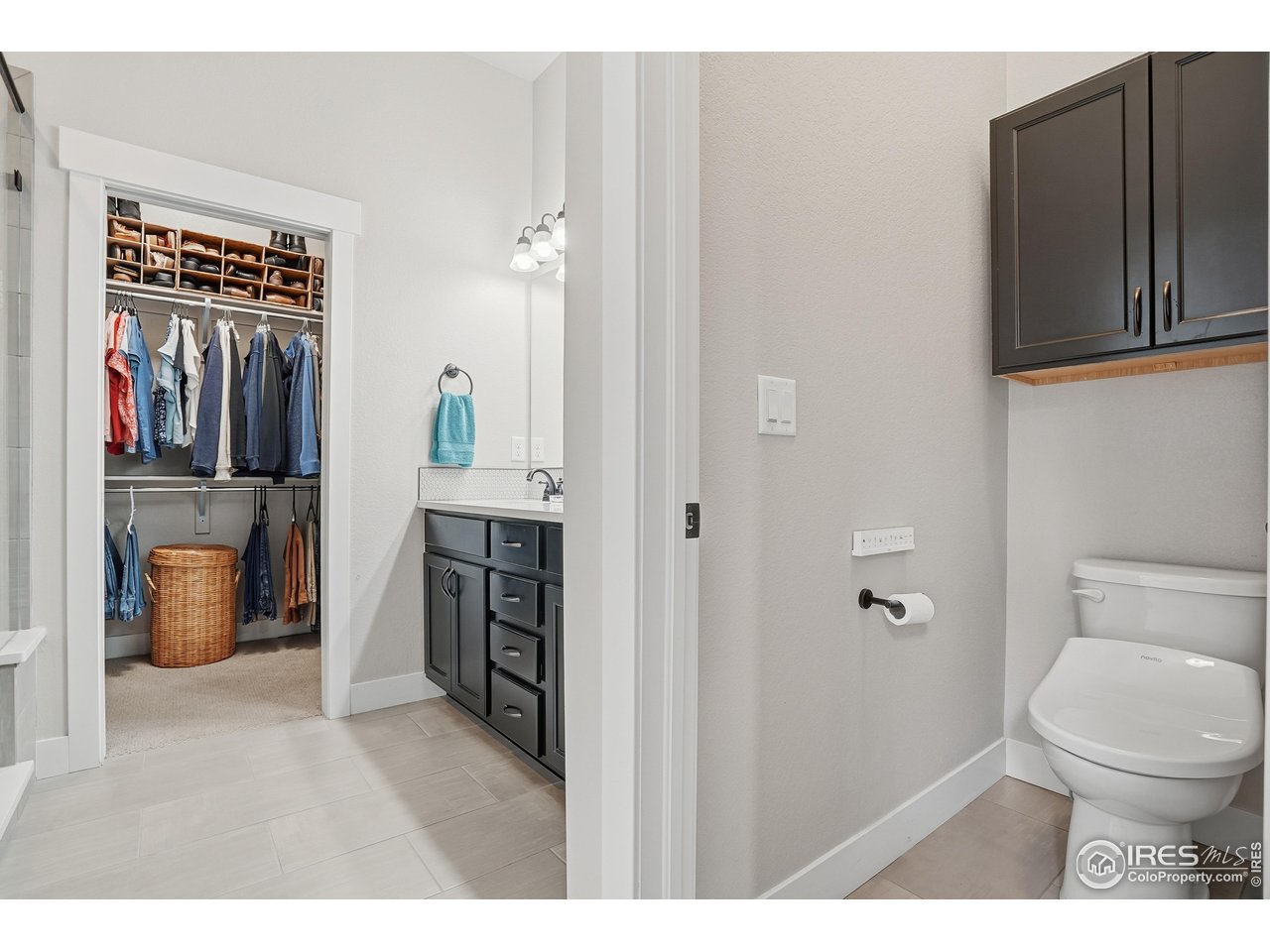 6328 Pumpkin Ridge Dr 1