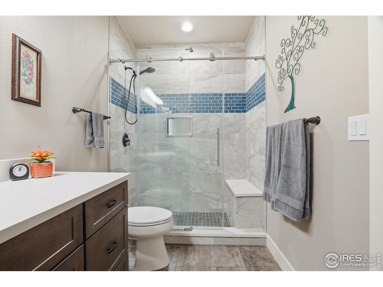 6328 Pumpkin Ridge Dr 1